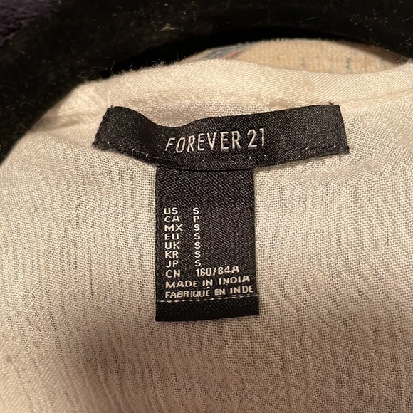 Forever 21 rayon embroidered dress - Picture 5 of 7